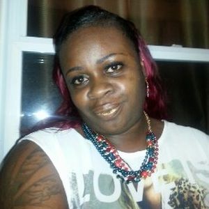 Meet your Posher, Vee